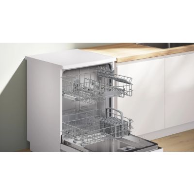 6. Zmywarka BOSCH SMS2ITW65E