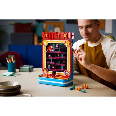 10. LEGO Super Mario 72051 - Automat do gry Donkey Kong