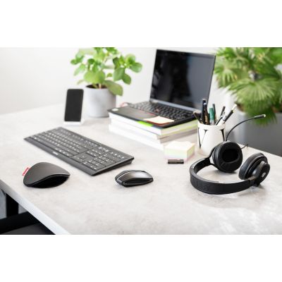 6. CHERRY GENTIX BT myszka Gaming Oburęczny Bluetooth Optyczny 2000 DPI