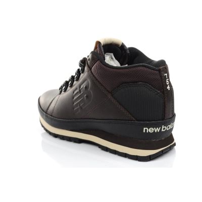 26. Buty New Balance M H754LLB