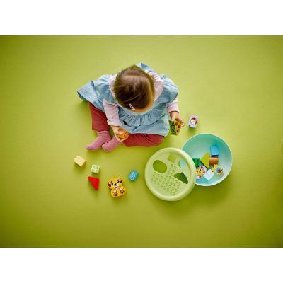 8. LEGO DUPLO 10441 Sorter kształtów: dom szczeniaczków