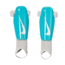 Ochraniacze piłkarskie Nike Charge niebiesko-białe DX4608 345