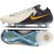 7. Buty piłkarskie Nike Phantom GX II Elite SG M FJ2586-100