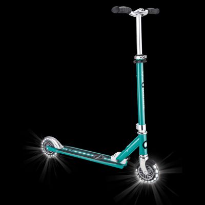 8. Hulajnoga FLOW ELEMENT LIGHTS (721-307)
