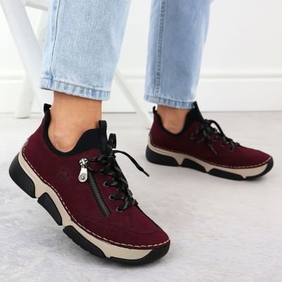 6. Komfortowe półbuty damskie bordowy Rieker 45973-36