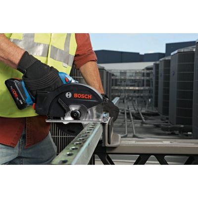 12. Bosch Combi-kit 4 outils 18V Bateria