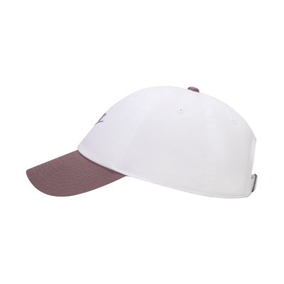2. Czapka z daszkiem Nike Club biało-fioletowa FB5368 104