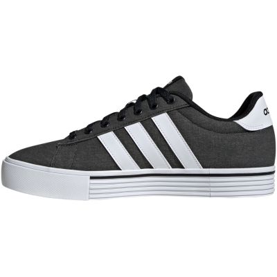 11. Buty adidas Daily 4.0 IF4496