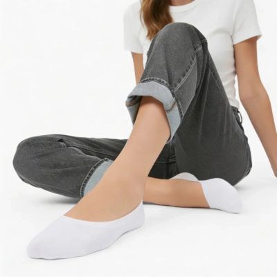 4. Skarpetki damskie stópki białe Filippo SD-IN01