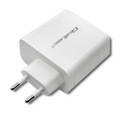 4. QOLTEC ŁADOWARKA SIECIOWA 63W | 5-20V | 1.5-3A | USB TYP C PD | USB QC 3.0 | BIAŁA