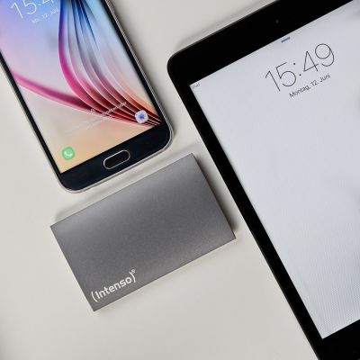 4. Dysk zewnętrzny  INTENSO Premium Edition 3823440 (256 GB; 1.8"; USB 3.0; kolor antracyt)