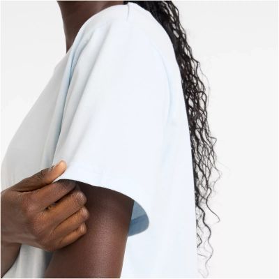 7. Koszulka New Balance Sport Jersey Relaxed Logo W WT43583IB