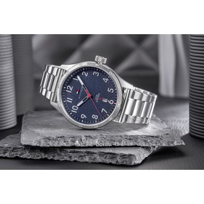 4. Zegarek Męski Tommy Hilfiger Forrest 1710563 + BOX