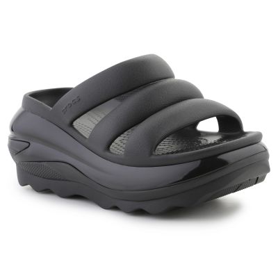 3. Klapki Crocs Mega Crush Triple Strap 209842-001 