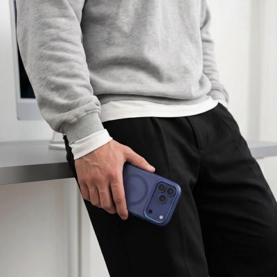6. Etui Tech-Protect MagZero MagSafe na iPhone 17 Pro Max / 18 Pro Max - granatowe matowe