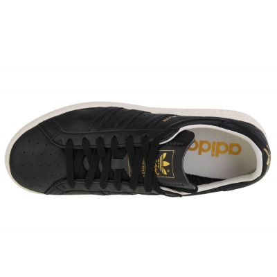 3. Buty adidas Earlham M GW5759