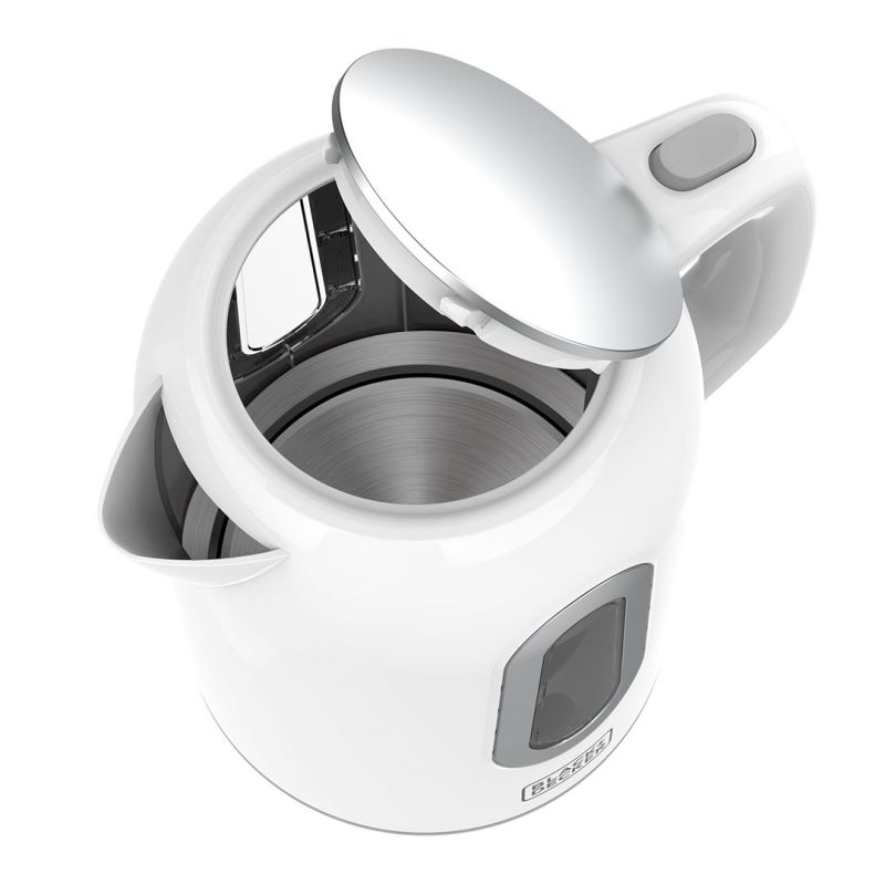 4. Czajnik elektryczny Black+Decker BXKE2204E (2200 W; 1,7l)