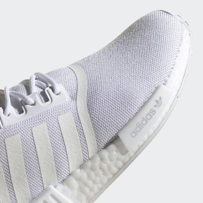 7. Buty na lato damskie Adidas NMD_R1 Primeblue Białe Sportowe - GX8313