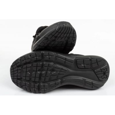 10. Buty Under Armour W 3024989-002