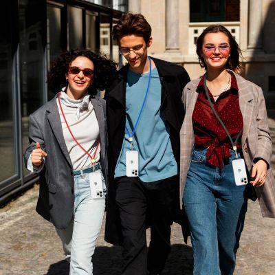 3. Smycz Tech-Protect C2S Rope Crossbody Strap - czerwony