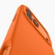 9. Etui Spigen Silicone Fit Mag na iPhone 17 Pro - pomarańczowe