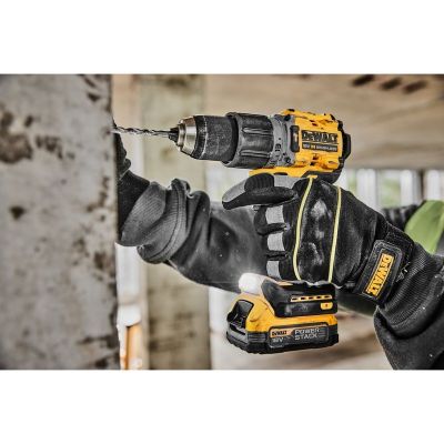 15. Wiertarko-wkrętarka 18V BL DCD805NT DEWALT