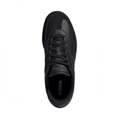 4. Buty adidas Barreda M JR1321
