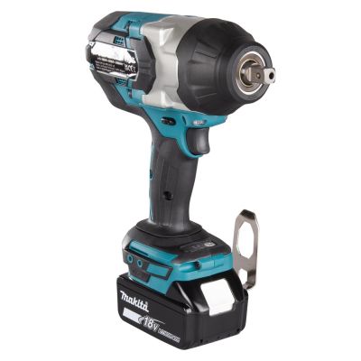 7. Klucz udarowy MAKITA DTW1004Z 18V 1050Nm 1/2"