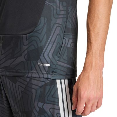 6. Koszulka męska adidas Tiro 26 Competition Goalkeeper Jersey czarna KC5358