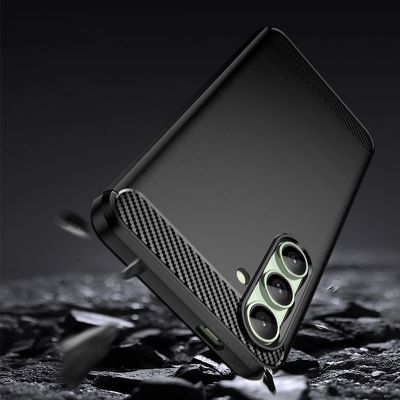 4. Etui silikonowe Carbon Case do Samsung Galaxy S24 FE - czarne