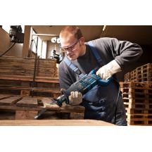 Piła szablasta BOSCH GSA 1300 PCE 060164E200 1300W 28mm 0–2.900 min-1