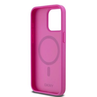 7. Etui DKNY Leather Monogram Pattern Metal Logo MagSafe na iPhone 15 Pro Max - różowe