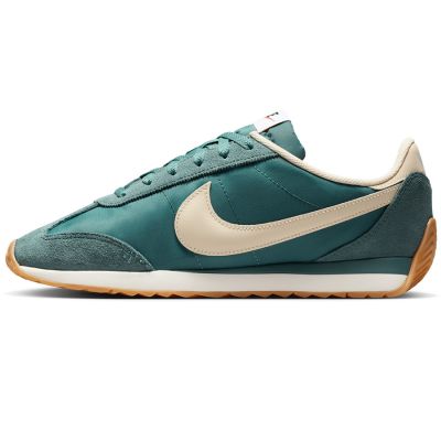 2. Buty Nike Pacific HQ2052-302