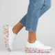8. Skórzane półbuty sneakersy na platformie w kwiaty białe Filippo DP7507