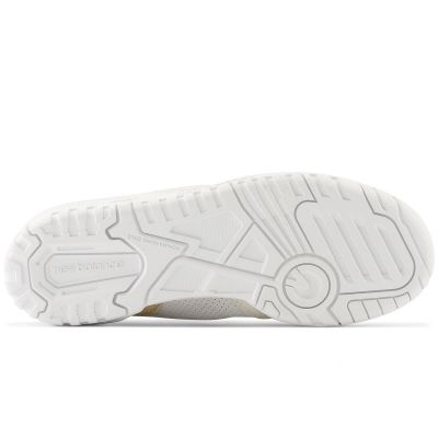 3. Buty New Balance W BBW550ST