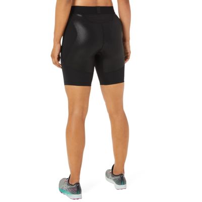 4. Spodenki Asics Fujitrail Sprinter Short W 2012B928-003