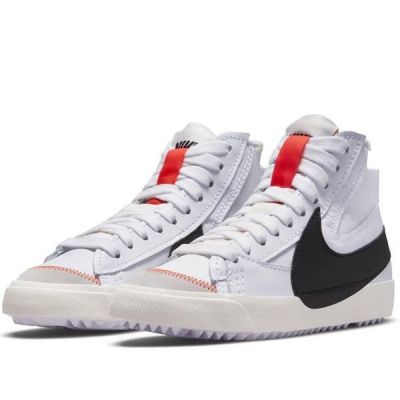 2. Buty Nike W Blazer Mid 77 Jumbo w kolorze białym (DQ1471100)