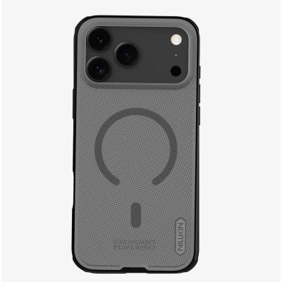 2. Etui Nillkin Super Frosted Shield Pro Magnetic kompatybilne z MagSafe na iPhone 17 Pro Max - półprzezroczysto-czarne