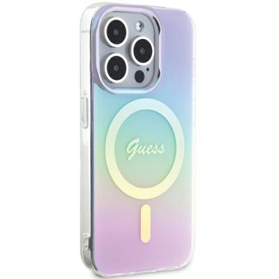4. Etui Guess IML Iridescent MagSafe na iPhone 15 Pro 6.1" - fioletowe