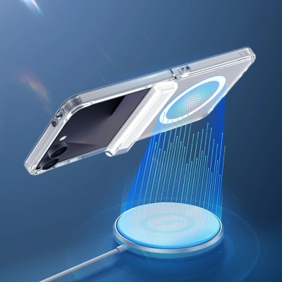 7. Etui Dux Ducis Clin Mag MagSafe na Samsung Galaxy Z Flip 8 - przezroczyste