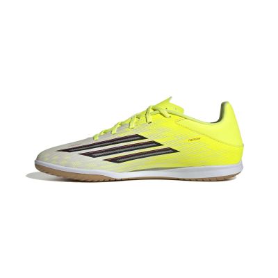 2. Buty adidas F50 Club IN JR9049