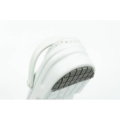 6. Buty robocze medyczne Safeway AD811