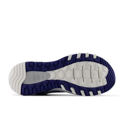 15. Buty New Balance M MT410CH8