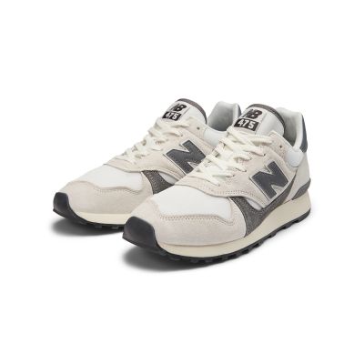 16. Buty New Balance M M475VTA