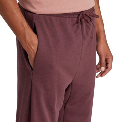 11. Spodnie adidas Essentials Big Logo French Terry M JE8972