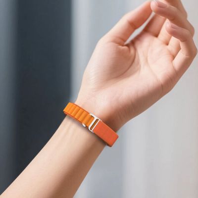 4. Pasek Tech-Protect Nylon Pro na Xiaomi Smart Band 8 / 9 / 10 / NFC - pomarańczowy