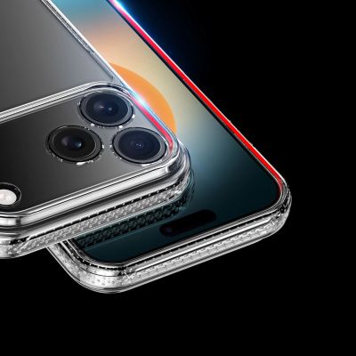 5. Etui Dux Ducis Clin na iPhone 17 Pro - przezroczyste