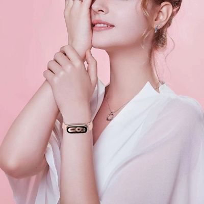 4. Pasek Tech-Protect NylonMag na Xiaomi Smart Band 8 / 9 / NFC - beżowy