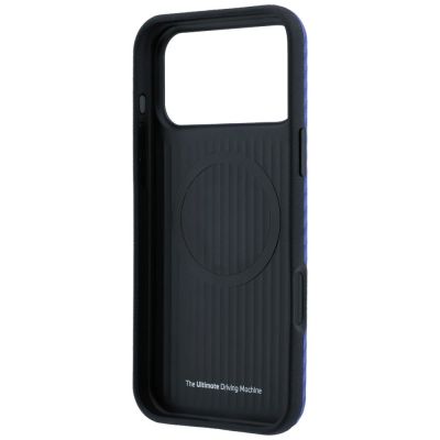 7. Etui BMW M Carbon Metal Logo MagSafe na iPhone 17 Pro / 18 Pro - niebieskie
