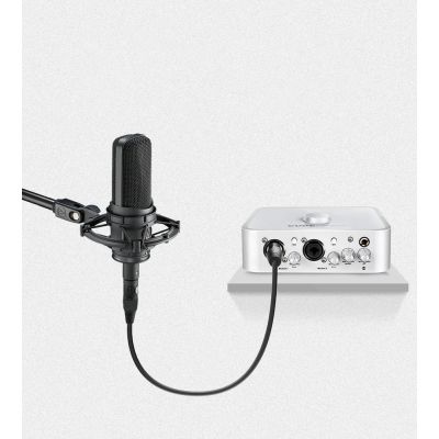 9. Kabel Ugreen AV130 66717 audio XLR (żeński) - XLR (męski) do mikrofonu / wzmacniacza 2m - czarny